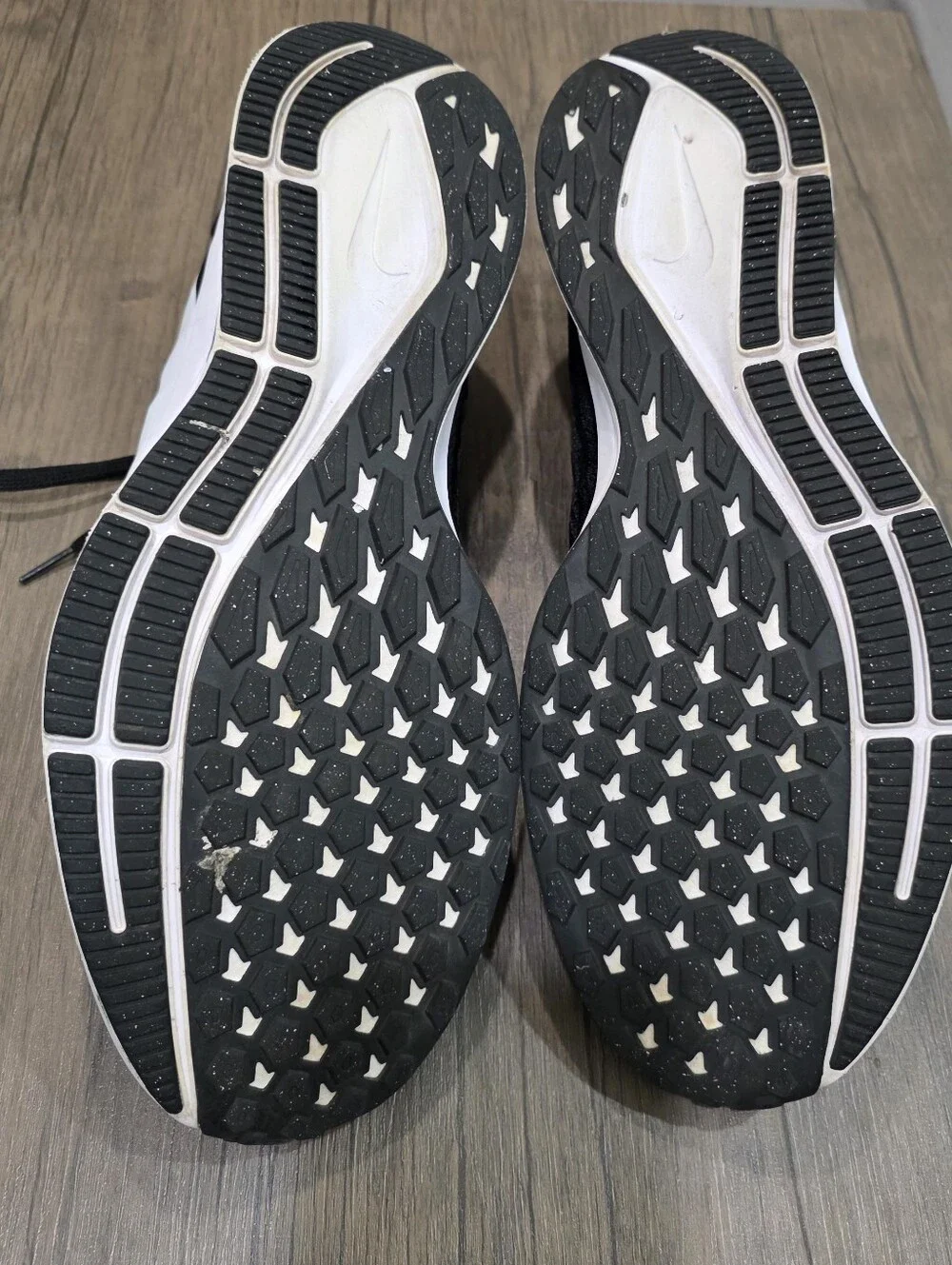 Nike Air Zoom Pegasus 36 Men's Size 17 Black White Running Shoes AQ2203-002